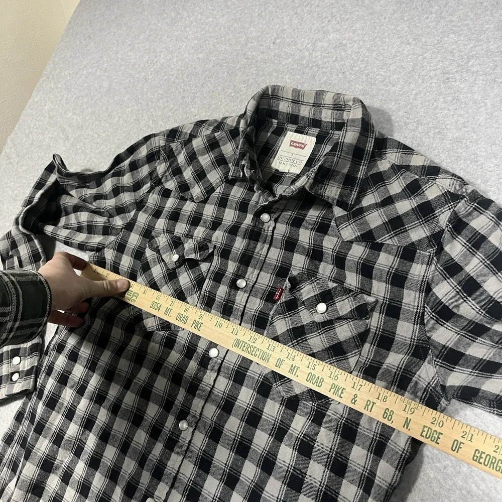 Levis Shirt Mens Small Gray Plaid Pearl Snap Flannel Western Cowboy Long Sleeve